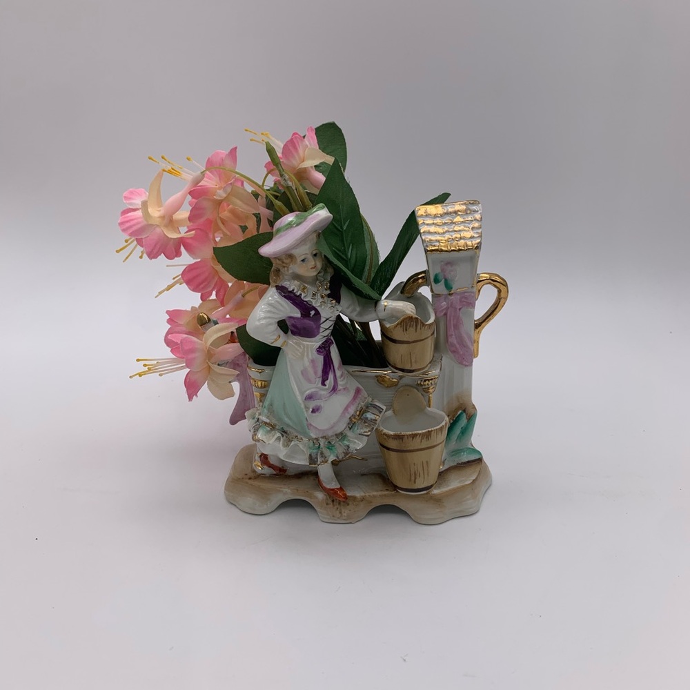 Mid Century Chase Western/Victorian Lady by the Well Porcelain Planter Vase 5.5”